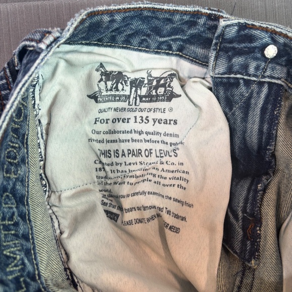 Levi’s 502 Limited Edition Regular Taper Jeans 30x34 – Classic Blue Denim - Picture 8 of 8